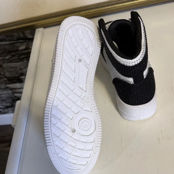 Stylish Black and White High-Top Women's Sneakers with rhinestones - Picture 5 of 7